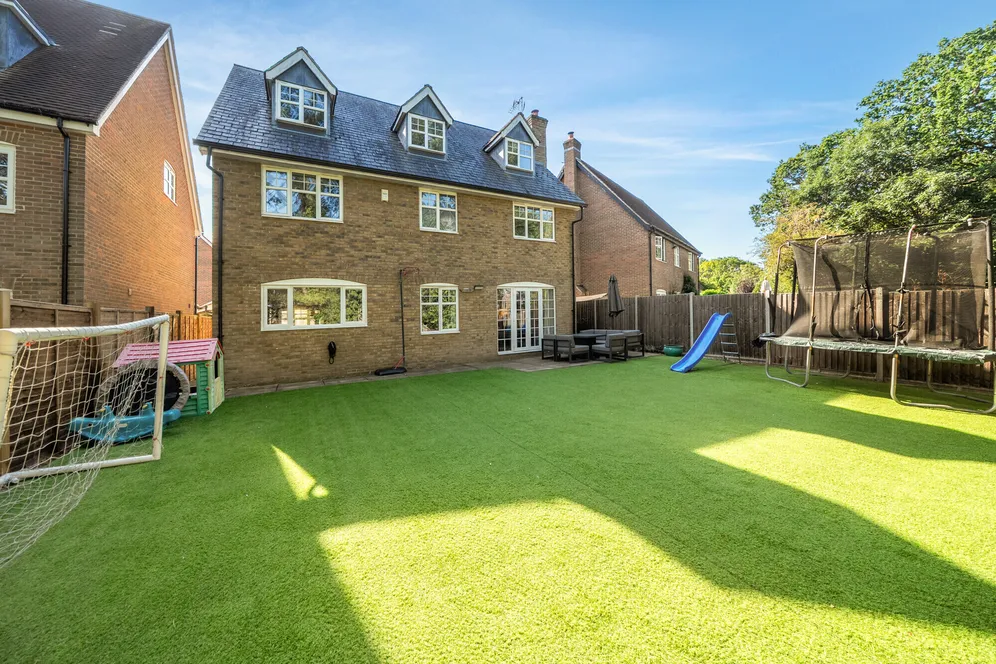 Lilbourne Drive, Hertford, SG13 photo 19