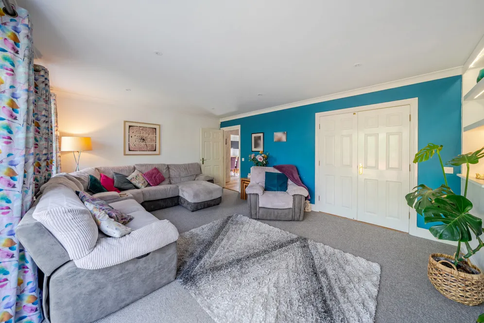Lilbourne Drive, Hertford, SG13 photo 8