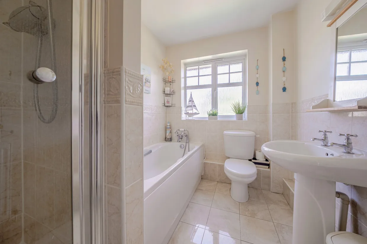 Lilbourne Drive, Hertford, SG13 photo 10