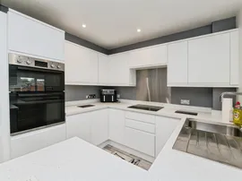 Gatehouse Close, Cullompton thumb 2