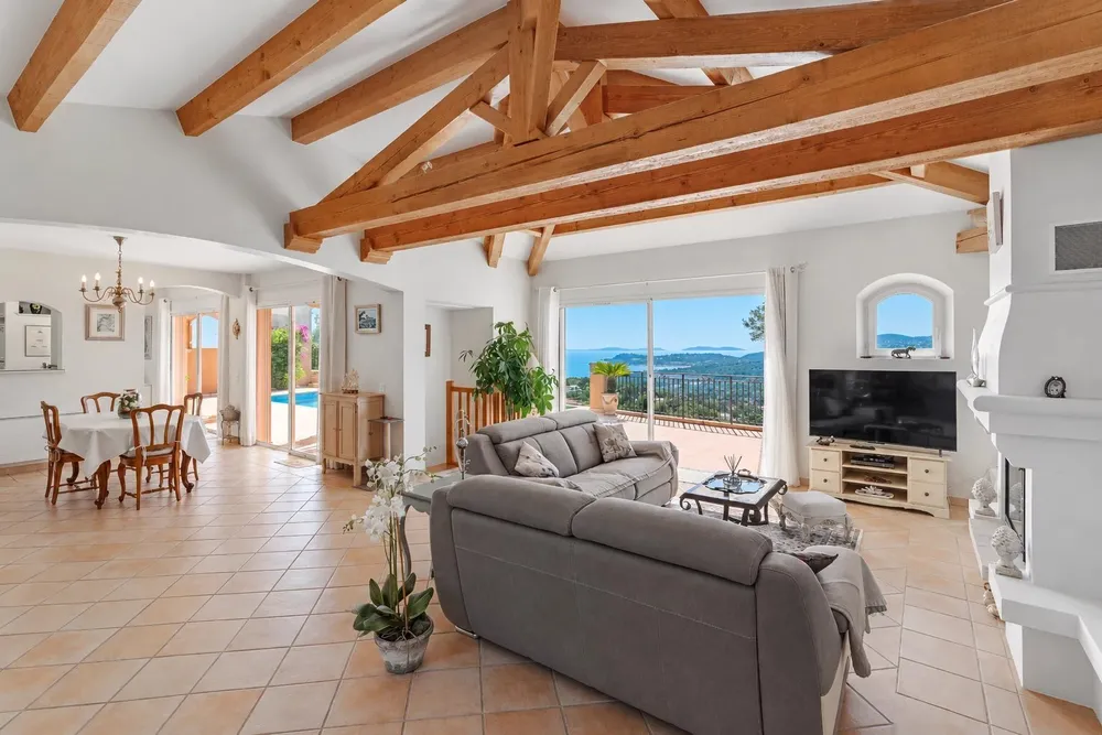 La Croix-Valmer, 83420, France