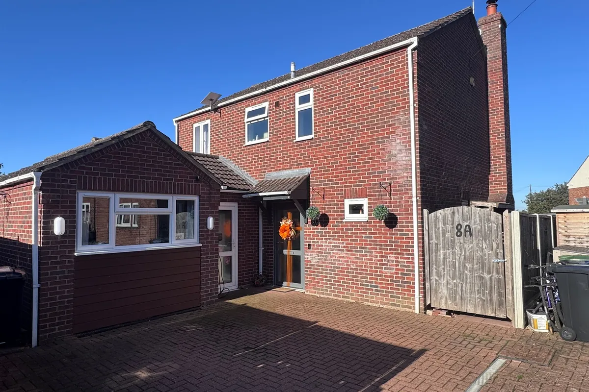 Perry Close, Haddenham, Ely