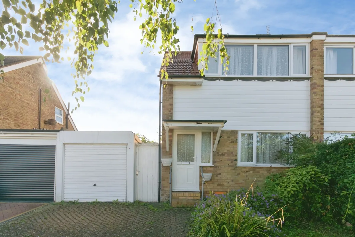 Greenleaf Gardens, Polegate