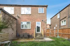 Raynville Avenue, Leeds