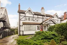 Brighton Road Purley CR8 photo 6