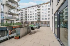Lakeside Way Wembley HA9 photo 14