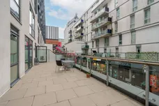 Lakeside Way Wembley HA9 photo 15