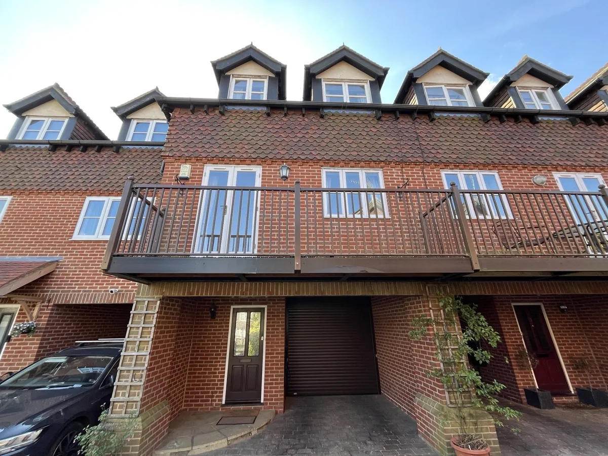 London Road, Westerham, Kent, TN16