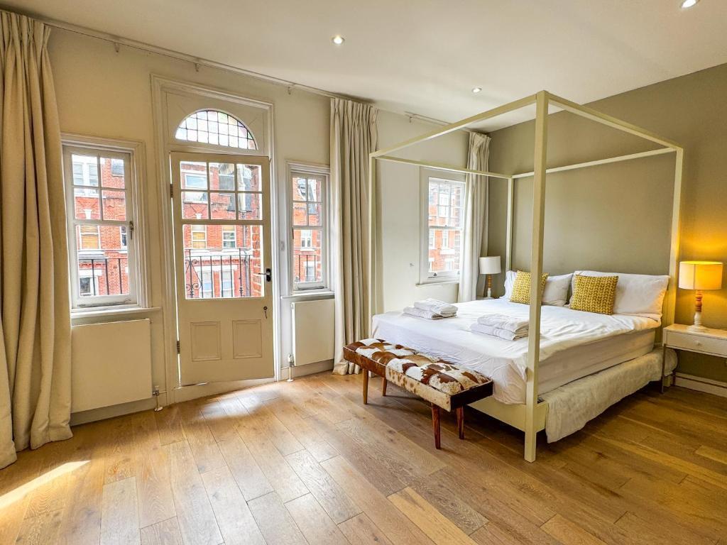 Flat 4, Comeragh Road, London Image 6