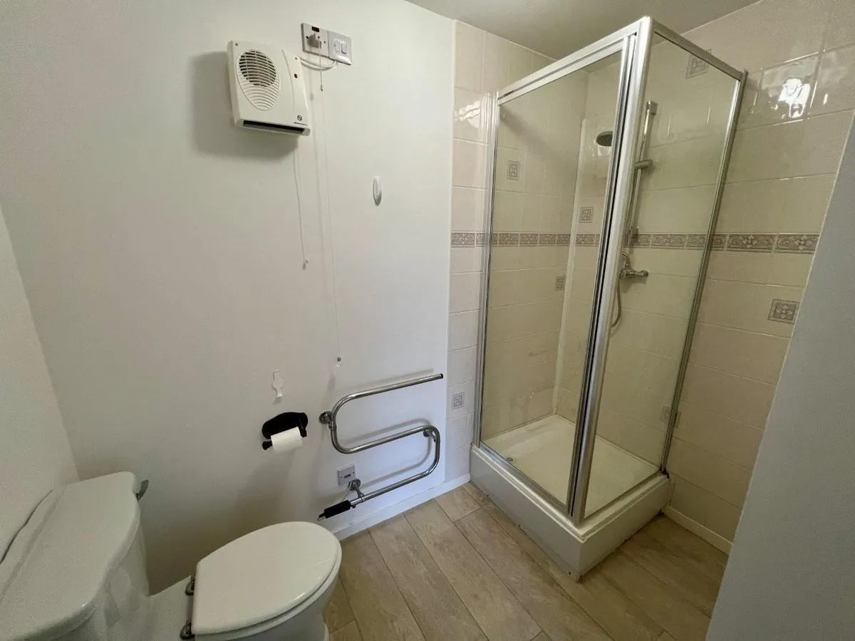 NEW DORIAN LODGE, DALBY ROAD, MELTON MOWBRAY