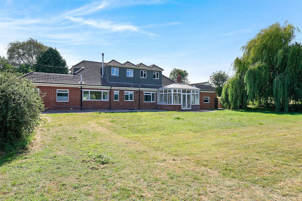 Farleigh Court Road, Warlingham, Surrey, CR6