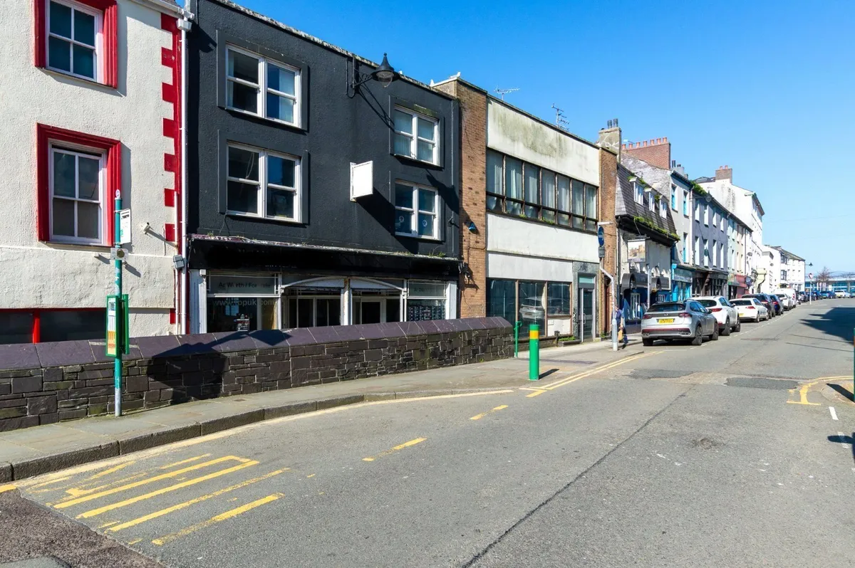 Bangor Street, Caernarfon, Gwynedd, LL55