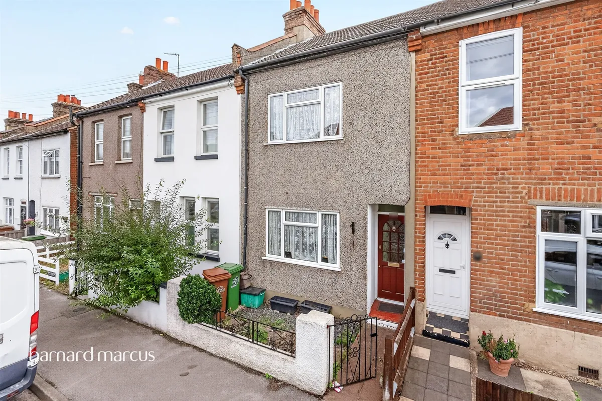 St. Andrews Road, Carshalton