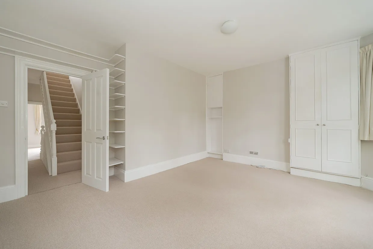 Brackley Road, London, W4 photo 5