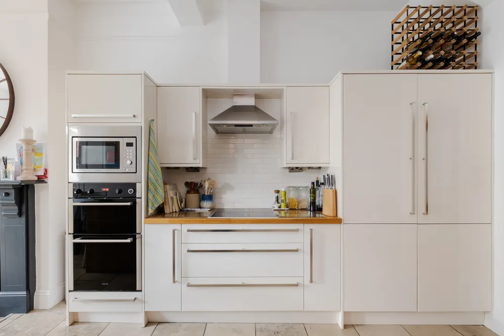 Victoria Road, London, N22 photo 10