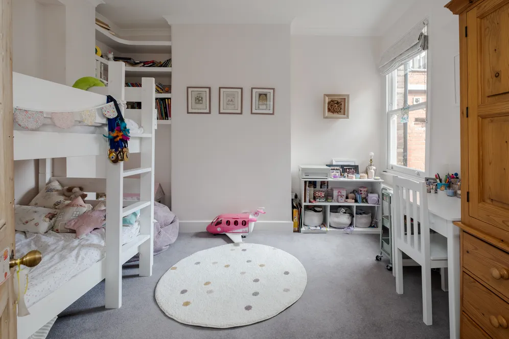 Victoria Road, London, N22 photo 21