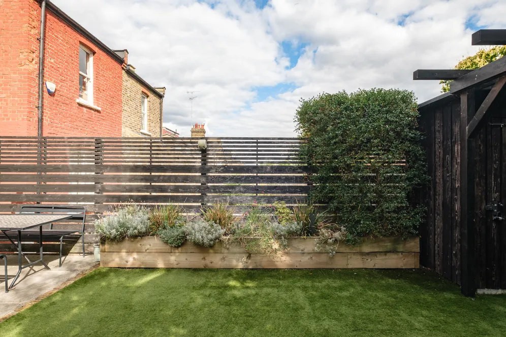 Victoria Road, London, N22 photo 32