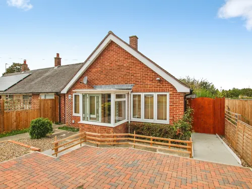 Haverhill Road, Stapleford, CAMBRIDGEphoto