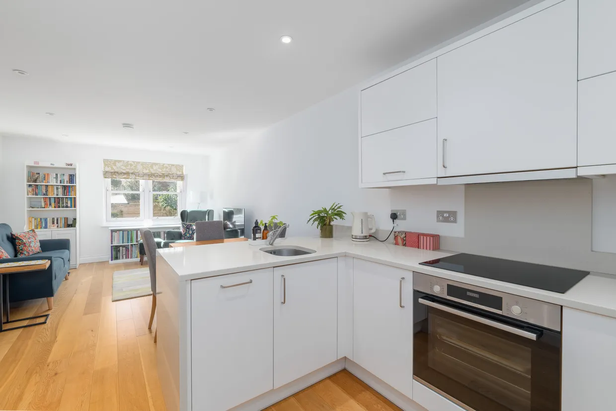 Mycenae Road, London, SE3 photo 3
