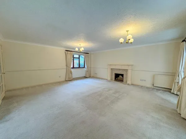 Forest End, Kennett, CB8 photo 5