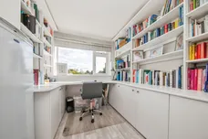 Brackenbury Close, Ipswich
