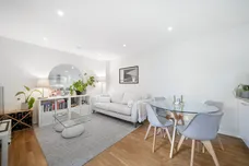 Chartfield Avenue, London, SW15 photo 2