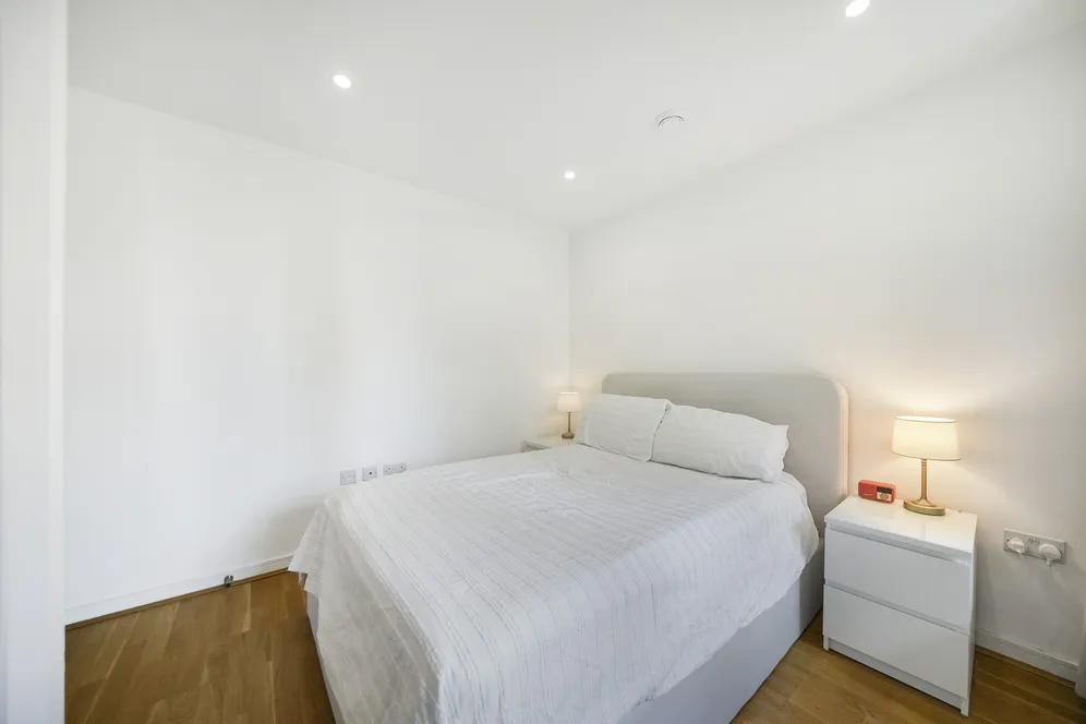 Chartfield Avenue, London, SW15 photo 8