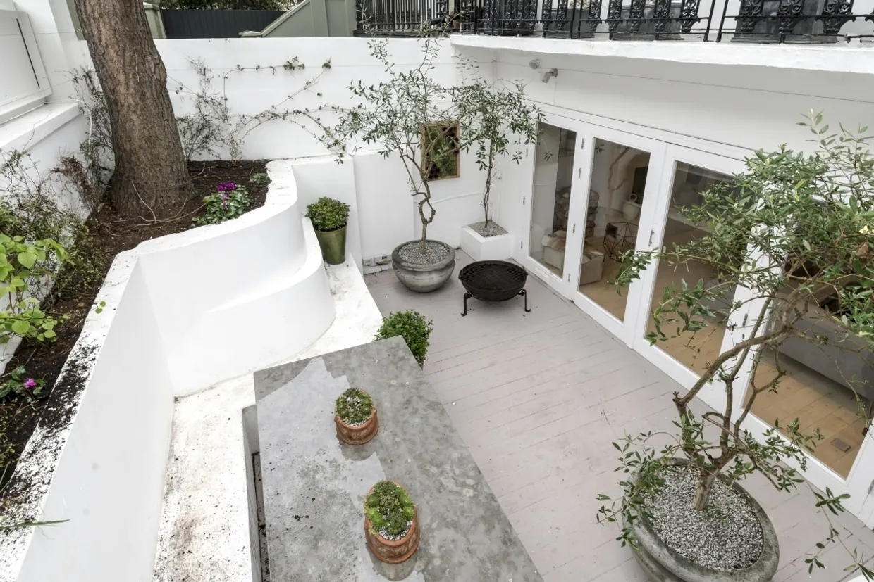 Artesian Road London W2 photo 5