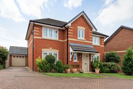 Moborn Close, SK10