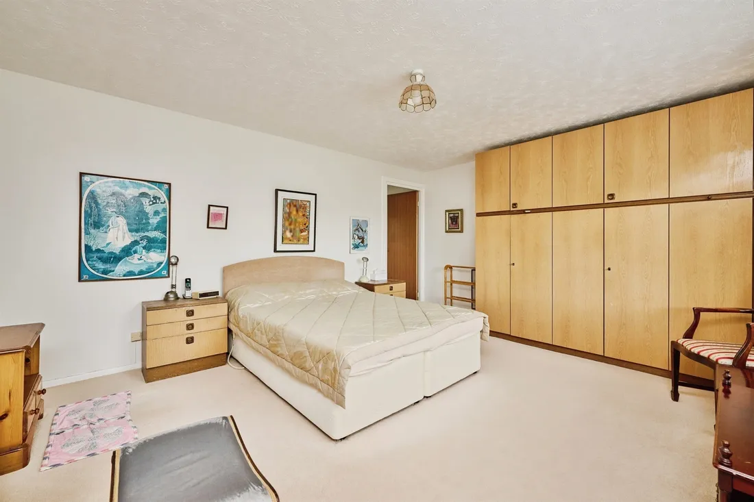 Property photo 12