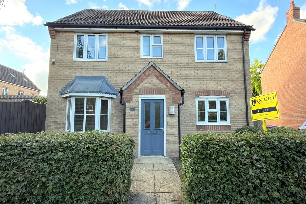 Elgar Way, STAMFORD