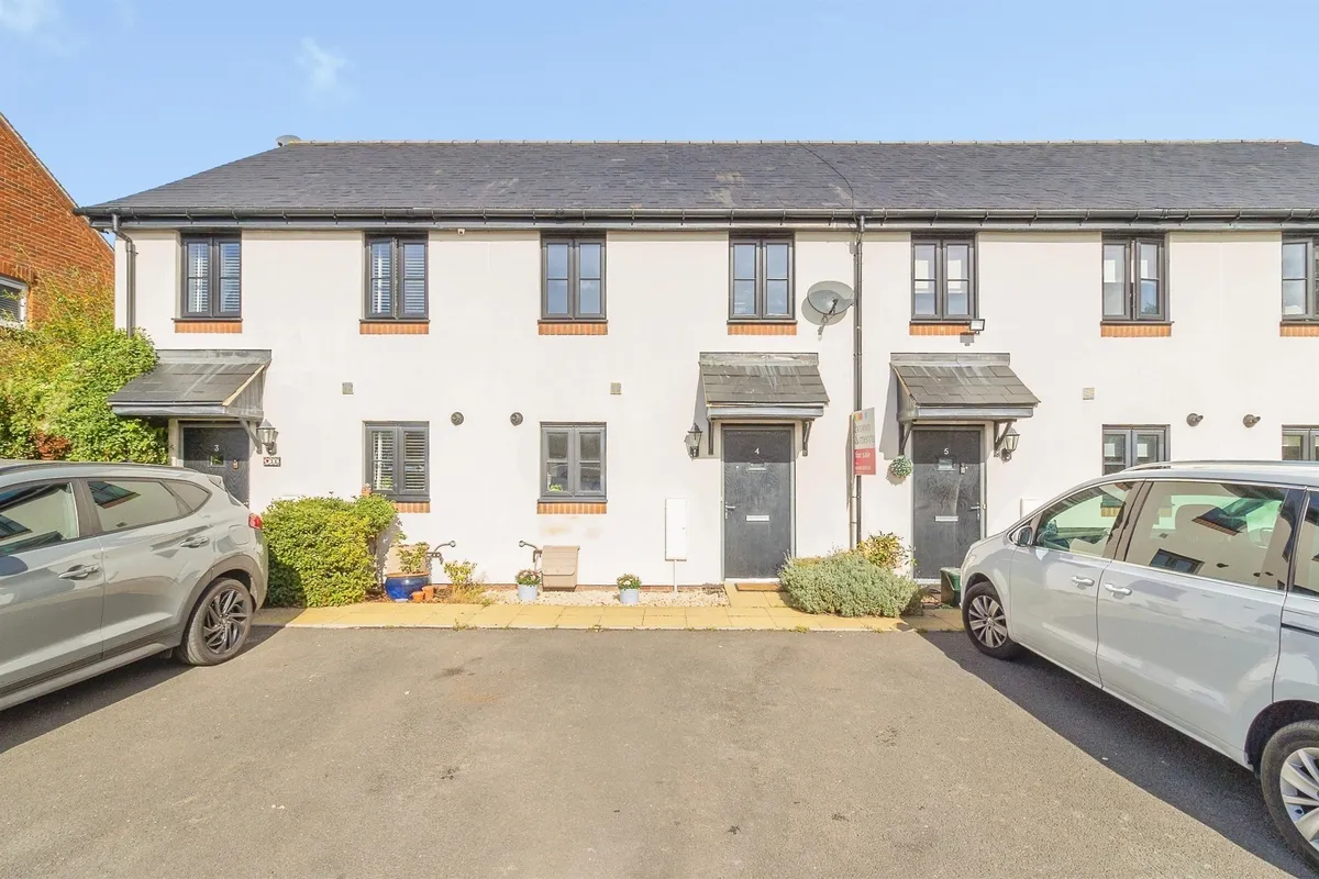 Reeves Close, Aston Clinton, Aylesbury