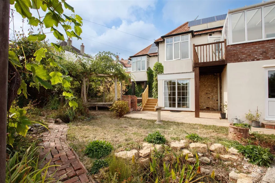 Property Image 19
