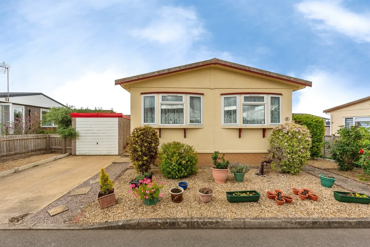 Allington Gardens, Allington, Grantham