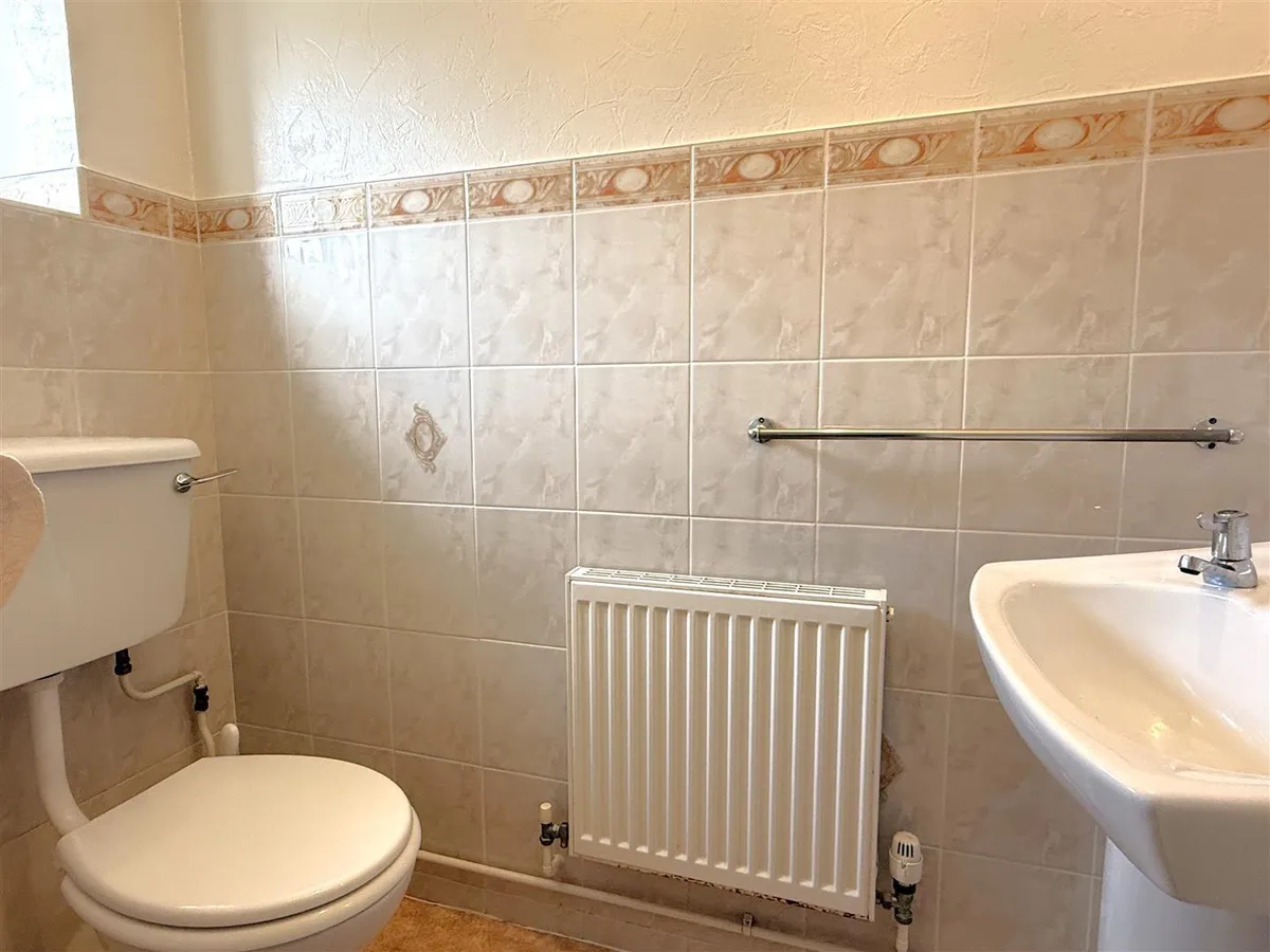 Milldale Crescent,, Fordhouses