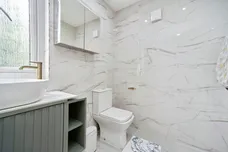 Alderton Rise, Leeds