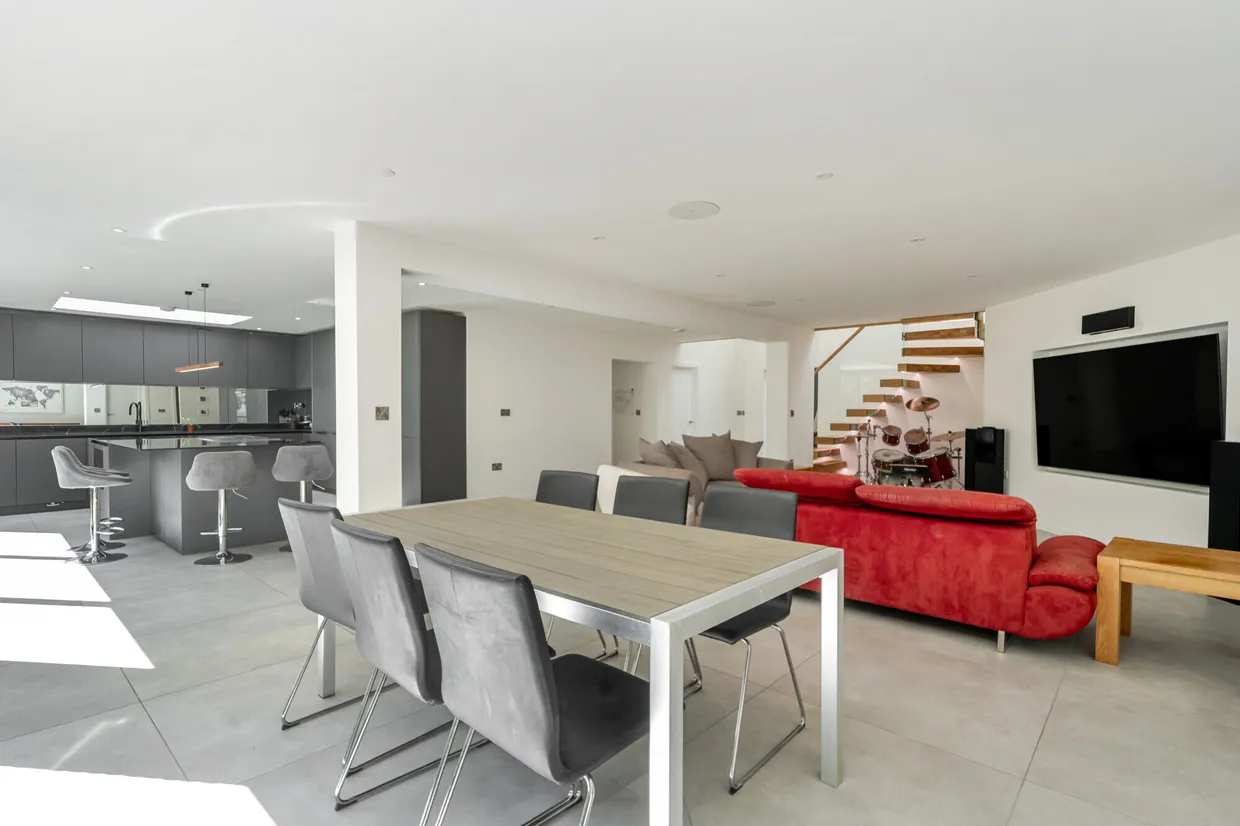 Gurnells Road, BEACONSFIELD, HP9 photo 9