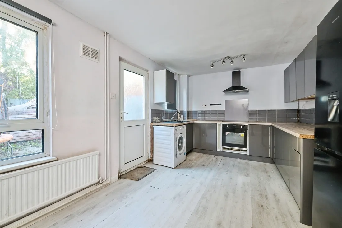 Property photo 13