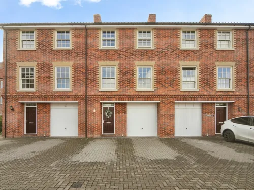 Quarry Avenue, Needham Market, IPSWICHphoto
