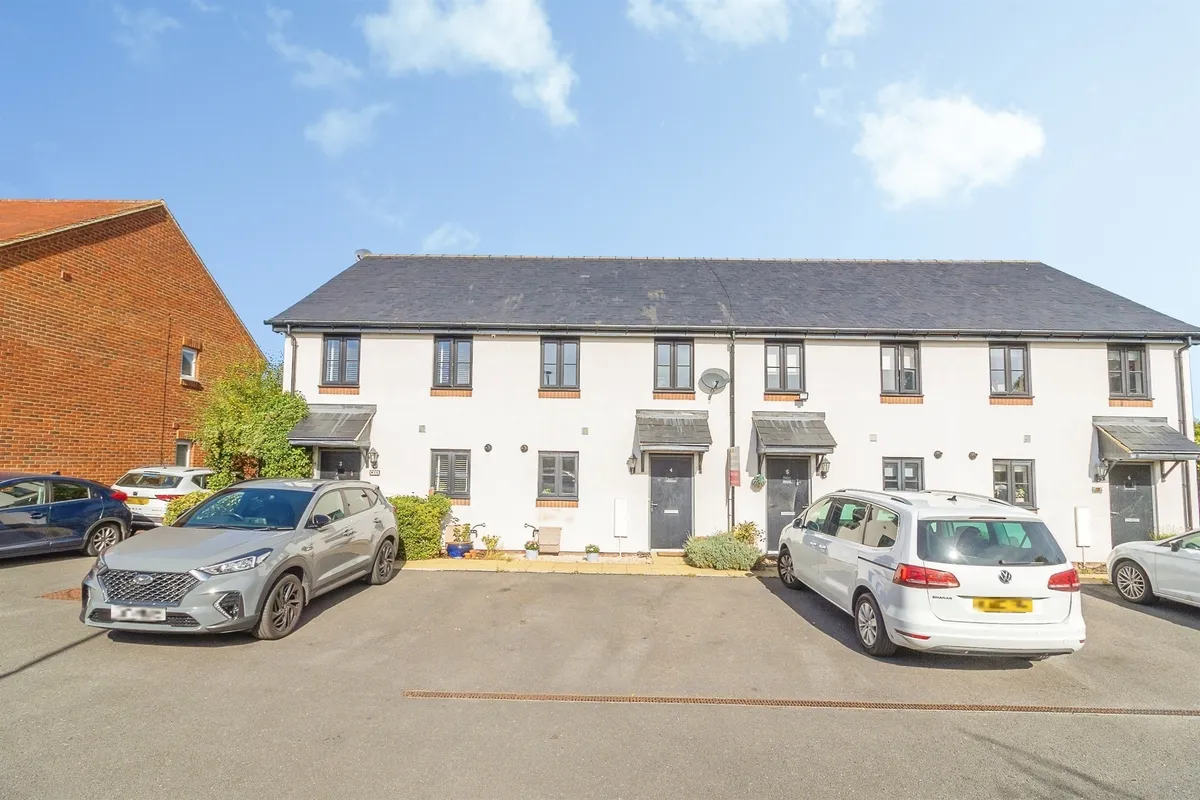 Reeves Close, Aston Clinton, Aylesbury