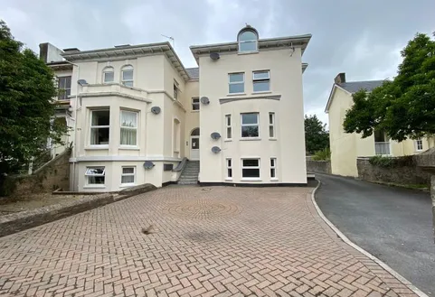 Dunraven, Victoria Road, Barnstaple, N Devon EX32