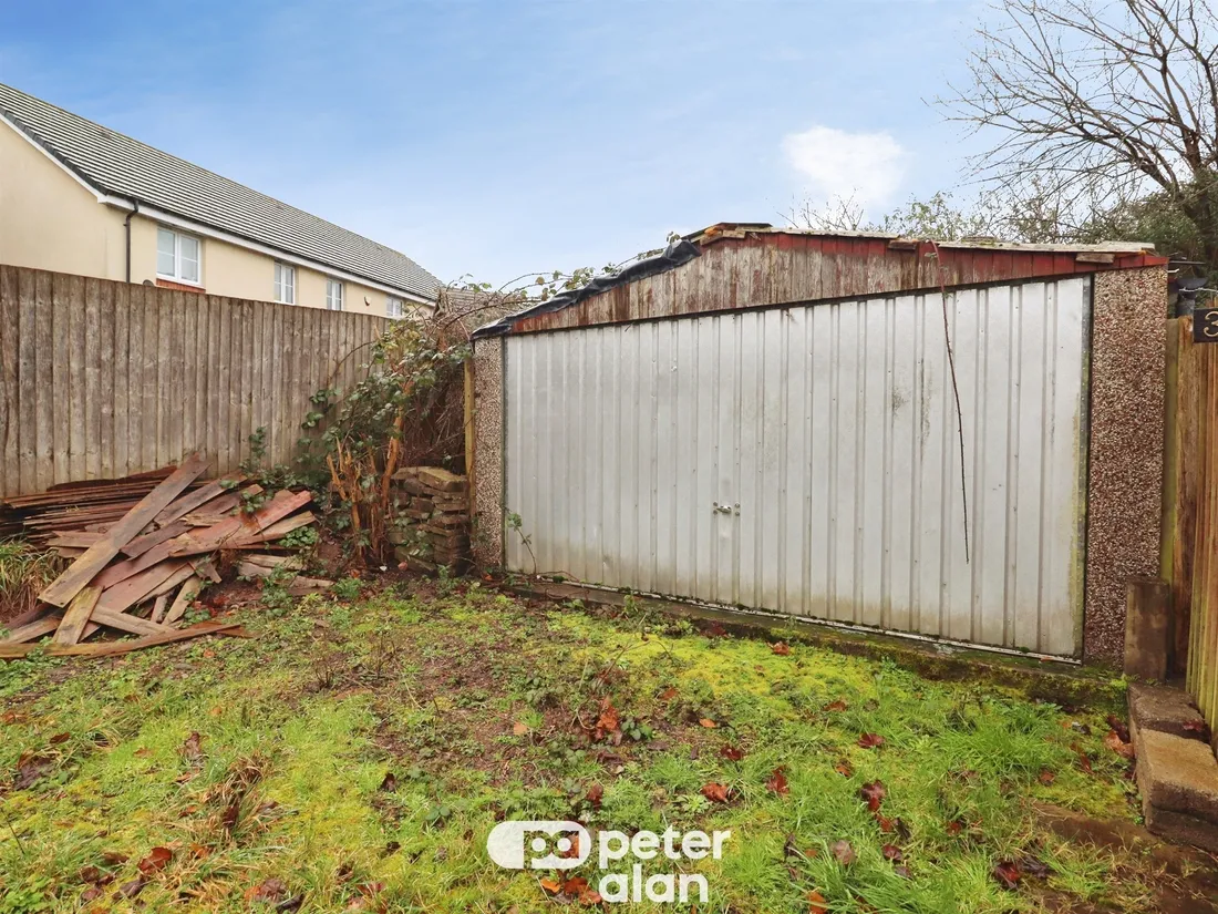 Property photo 32