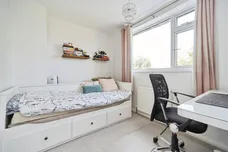 St. Andrews Close, Rodley, Leeds
