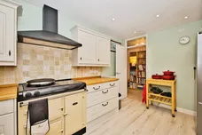 Park View, Crewkerne