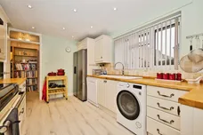 Park View, Crewkerne