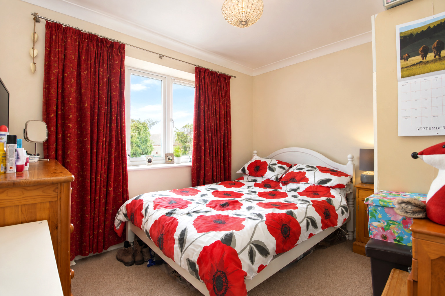 Janine Court, Keyhaven Road Image 5
