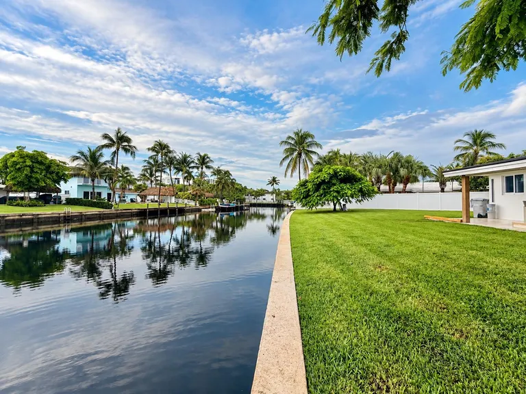 259 SE 4th Ave, Pompano Beach, FL 33060