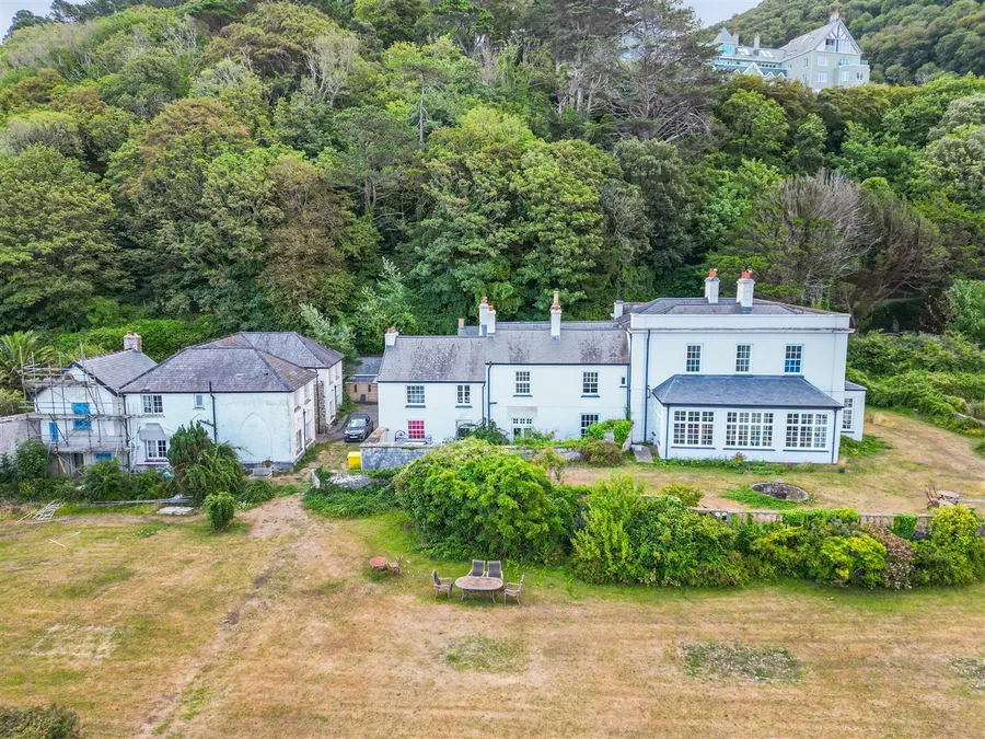 Property Image 11