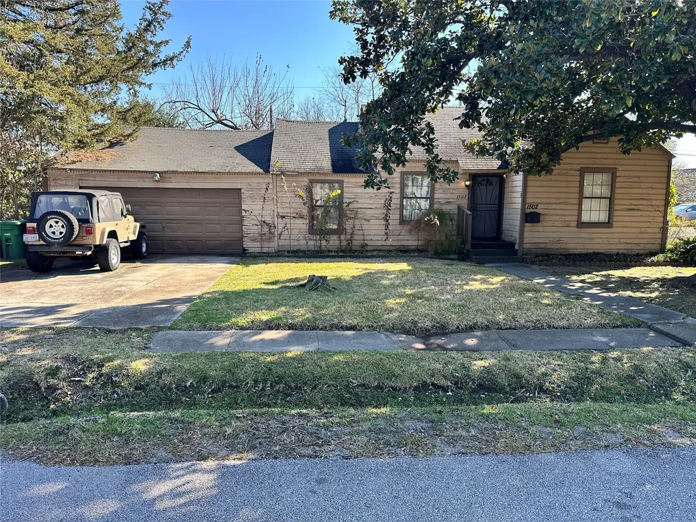 1502 Tabor St, Houston, TX 77009
