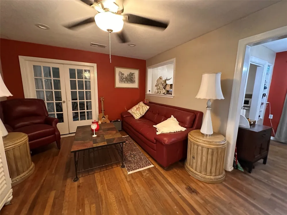 1502 Tabor St, Houston, TX 77009